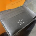 ルイヴィトンスーパーコピー ポルトフォイユ・ミュルティプル M69829 ルイヴィトンスーパーコピー ポルトフォイユ・ミュルティプル M69829