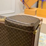 ルイヴィトンスーパーコピー モノグラム ショルダーバッグ M56389 ルイヴィトンスーパーコピー モノグラム ショルダーバッグ M56389