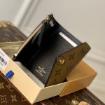 ルイヴィトンスーパーコピー ポルトフォイユ・ヴィクトリーヌ M81557