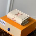 ルイヴィトンコピー 可愛い折りたたみ財布☆ポルトフォイユ クレア M81927 ルイヴィトンコピー 可愛い折りたたみ財布☆ポルトフォイユ クレア M81927