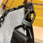 ルイヴィトンコピー ダミエグリッターレザー ループバッグ M59682 ルイヴィトンコピー ダミエグリッターレザー ループバッグ M59682