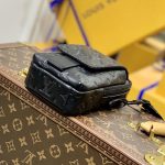 ルイヴィトンスーパーコピー ダブル・フォンポーチ M81323