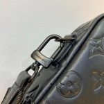 ルイヴィトンスーパーコピー ダブル・フォンポーチ M81323