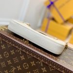 ルイヴィトンコピー モノグラム アンプラント イージー ポーチ M81066