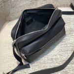 ルイヴィトン コピー タイガ アウトドア メッセンジャー PM M33435