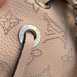 ルイヴィトンスーパーコピー マヒナ ベラ・トート バッグ M59203 ルイヴィトンスーパーコピー マヒナ ベラ・トート バッグ M59203