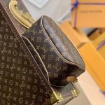 ルイヴィトンコピー モノグラム ブロワ ショルダーバッグ M51221 ルイヴィトンコピー モノグラム ブロワ ショルダーバッグ M51221