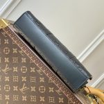 ルイヴィトン コピー レザーが魅力 サックプラ・クロス M59960 ルイヴィトン コピー レザーが魅力 サックプラ・クロス M59960