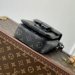 ルイヴィトン コピー Sロック ヴェルティカル・ウェアラブル ウォレット M82252 ルイヴィトン コピー Sロック ヴェルティカル・ウェアラブル ウォレット M82252