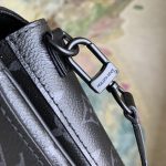 ルイヴィトン コピー Sロック ヴェルティカル・ウェアラブル ウォレット M82252 ルイヴィトン コピー Sロック ヴェルティカル・ウェアラブル ウォレット M82252