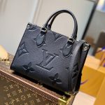 ルイヴィトンスーパーコピー オンザゴー PM モノグラム M45653