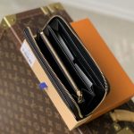 ルイヴィトン コピー ジッピー 長財布 モノグラム 黒 財布 M82233 ルイヴィトン コピー ジッピー 長財布 モノグラム 黒 財布 M82233