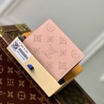 ルイヴィトンコピー コンパクト財布 ポルトフォイユ・クレア M80629 ルイヴィトンコピー コンパクト財布 ポルトフォイユ・クレア M80629