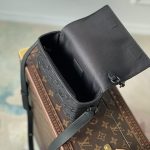 ルイヴィトンコピー スティーマー・ウエアラブル ウォレット M81746 ルイヴィトンコピー スティーマー・ウエアラブル ウォレット M81746