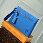 ルイヴィトンコピー テイクオフポーチ  レザー メンズ ポーチM82270