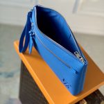 ルイヴィトンコピー テイクオフポーチ  レザー メンズ ポーチM82270