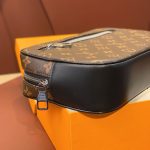 ルイヴィトン コピー ポシェット クラッチバッグ メンズ M42838