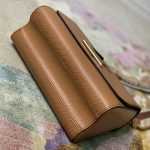 ルイヴィトン コピー レア ツイスト PM エピ レザー M57506 ルイヴィトン コピー レア ツイスト PM エピ レザー M57506
