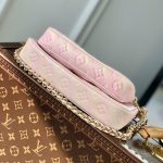 ルイヴィトン コピー ミュルティ・ポシェット・アクセソワール M46093