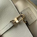 ルイヴィトンコピー サック・スポール ショルダーバッグ M46609 ルイヴィトンコピー サック・スポール ショルダーバッグ M46609