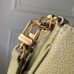 ルイヴィトンコピー ミュルティ ポシェット アクセソワール M22670 ルイヴィトンコピー ミュルティ ポシェット アクセソワール M22670