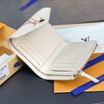 ルイヴィトンコピー ポルトフォイユ・ヴィクトリーヌ財布 M82062 ルイヴィトンコピー ポルトフォイユ・ヴィクトリーヌ財布 M82062