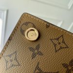 ルイヴィトン コピー LV ブック・ウォレット オン チェーン M81830 ルイヴィトン コピー LV ブック・ウォレット オン チェーン M81830