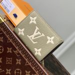 ルイヴィトン 二つ折り財布 コピー ポルトフォイユ・クレア M82370