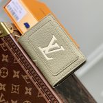 ルイヴィトン 二つ折り財布 コピー ポルトフォイユ・クレア M82370
