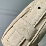 ルイヴィトンコピー ミニムーン レザー ハンドバッグ M82519 ルイヴィトンコピー ミニムーン レザー ハンドバッグ M82519