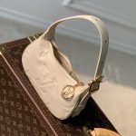 ルイヴィトンコピー ミニムーン レザー ハンドバッグ M82519 ルイヴィトンコピー ミニムーン レザー ハンドバッグ M82519
