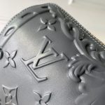 ルイヴィトンコピー シティ キーポル ダークシャドウグレー M21835 ルイヴィトンコピー シティ キーポル ダークシャドウグレー M21835