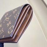 ルイヴィトンコピー 二つ折り財布 ポルトフォイユ・アメリゴ M60053
