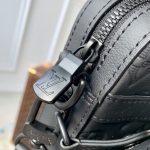 ルイヴィトンコピートリオメッセンジャーバッグ オールブラック M46602 ルイヴィトンコピートリオメッセンジャーバッグ オールブラック M46602