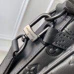 ルイヴィトンコピートリオメッセンジャーバッグ オールブラック M46602 ルイヴィトンコピートリオメッセンジャーバッグ オールブラック M46602