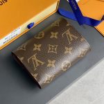 ヴィトン モノグラム コピー ポルトフォイユ・ヴィクトリーヌ M41938