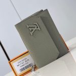 ヴィトンコピー ポルトフォイュ パイロット コンパクトウォレット M82410