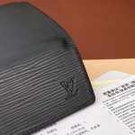 ヴィトン コピー レア キーケース ミュルティクレ 6  M63812