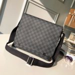 ルイ ヴィトンスーパーコピー ディストリクト ショルダーバッグ N41029 ルイ ヴィトンスーパーコピー ディストリクト ショルダーバッグ N41029