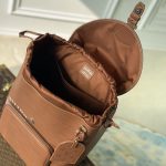 ヴィトンスーパーコピー モンスリ･バックパック エピ･XL M23099