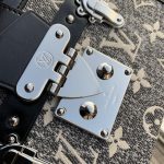 ルイヴィトンコピー プティット マル ショルダーバッグ 牛革トリム M21462 ルイヴィトンコピー プティット マル ショルダーバッグ 牛革トリム M21462