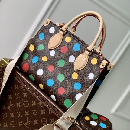 ルイヴィトンスーパーコピー レア LV × YK オンザゴー MM M46379