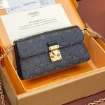 ルイヴィトン スーパーコピー チェーン ショルダーバッグ M82637