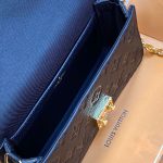 ルイヴィトン スーパーコピー チェーン ショルダーバッグ M82637