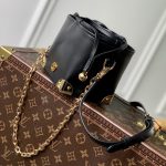 ルイヴィトン スーパーコピー ノエ パース LV チャーム バッグ M82886