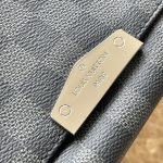 ルイヴィトンスーパーコピー ディストリクト メッセンジャー バッグ N40350