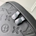 ルイヴィトン コピー ディスカバリーバムバッグ PM オールブラック M46036