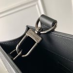 ルイヴィトン コピー キャップ パンツスニーカー ビジネスバッグ M46452