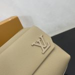 ルイヴィトン コピー ファストライン・メッセンジャー バッグ M23710